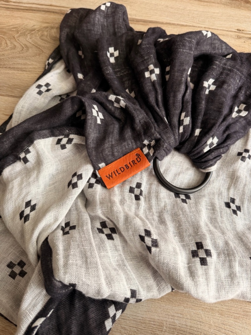 WildBird Black & White Geometric Ring Sling